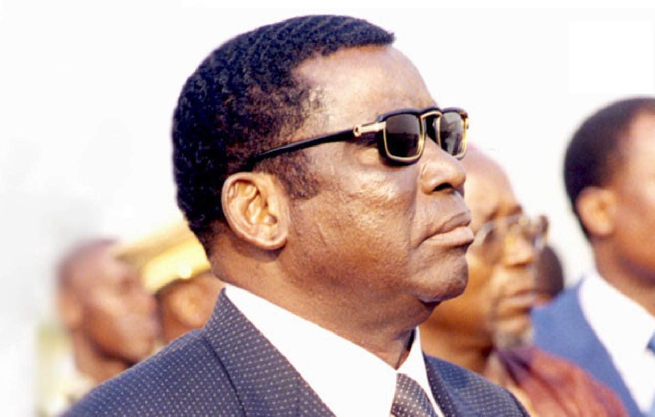 Togo-5 février 2022 : Déjà 17 ans que Gnassingbé Eyadéma s'en est allé. La  légende du baobab vit ! | Icilome