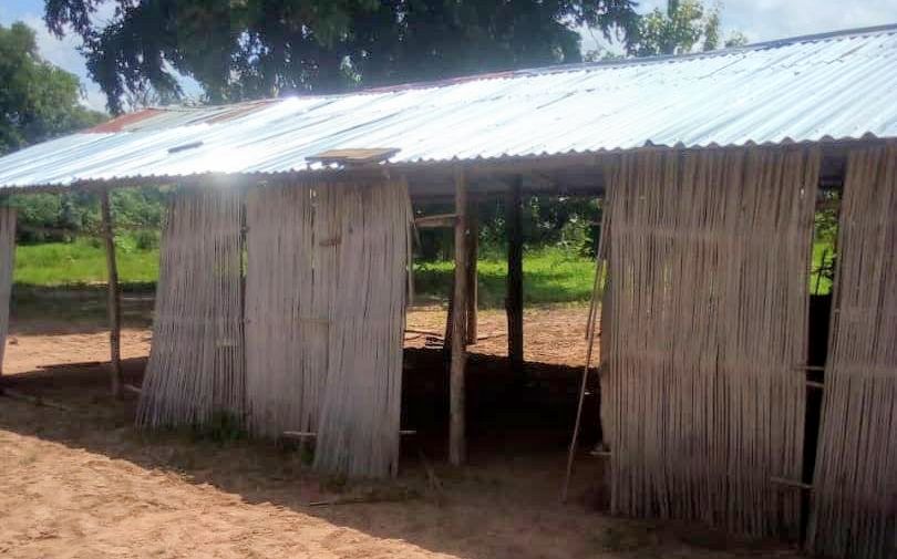 Salle de classe EPP Kadjogbe, Atakpamé -Togo. PHOTO prise le 11 juillet 2023. © Mensah Agbenou - Icilome