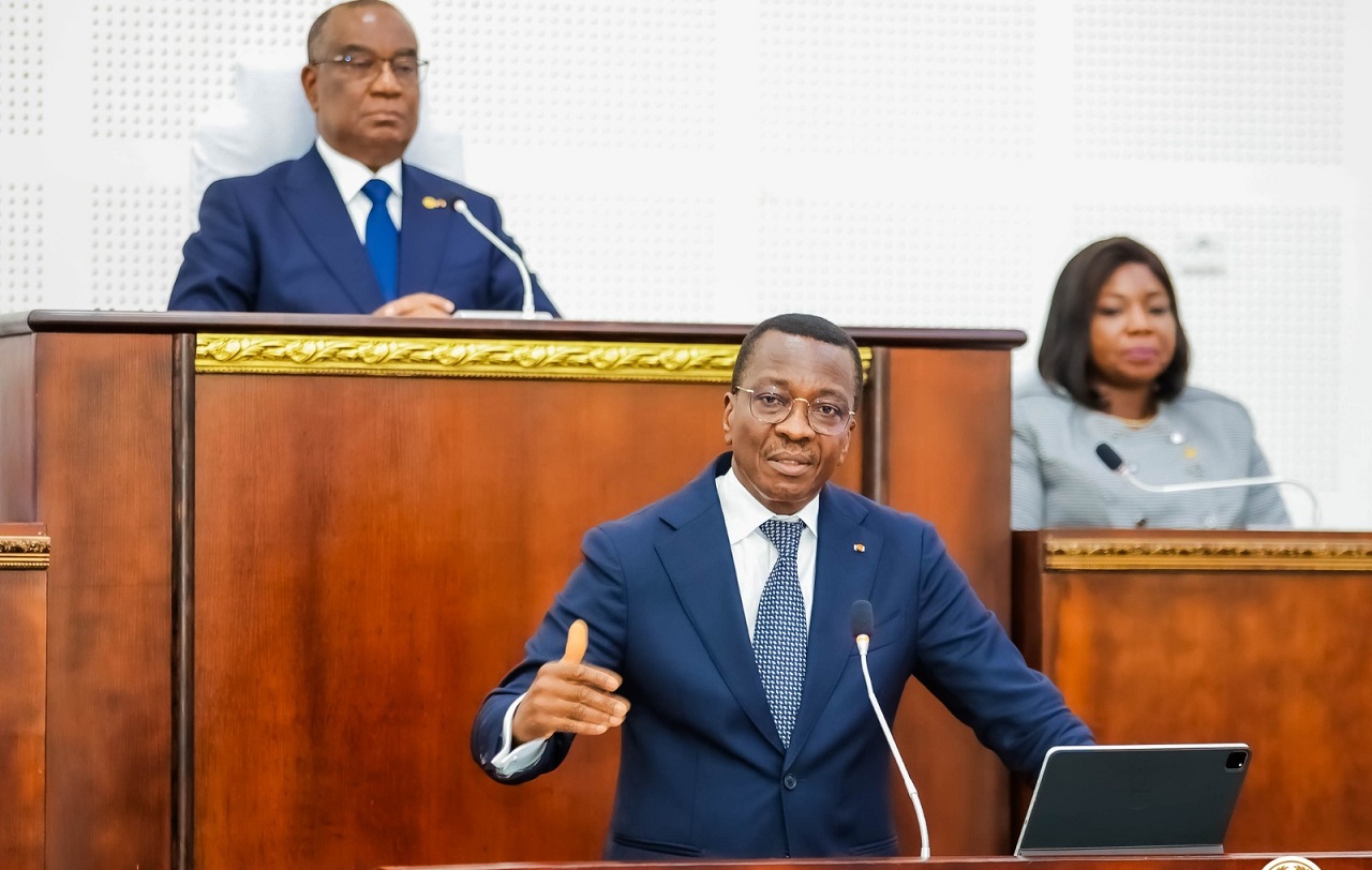 Togo- Pénurie d’eau à Kara : quand l’argument climatique de Kodjo Adedzé masque les angles morts de la gouvernance